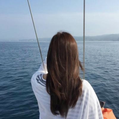 26张高清气质女生唯美背影QQ头像，氛围感拉满