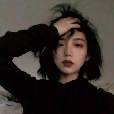 超火的超酷女生头像合集！14张高清又潮流的个性头像