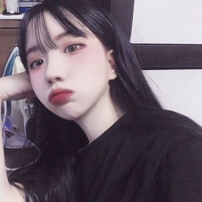 网红头像女高清！18张女神级时尚网红美女头像合集