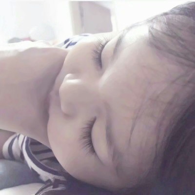 网红可爱小女孩头像合集 18张高清网红小孩头像来啦