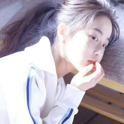 17张高清真人闺蜜头像 一人一张姐妹款直接存