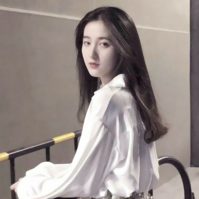 32组闺蜜微信头像 一人一张配对款