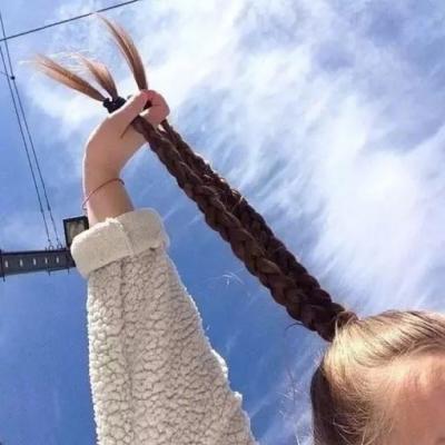 24张氛围感拉满的蓝色系女生头像 高清意境感拉满