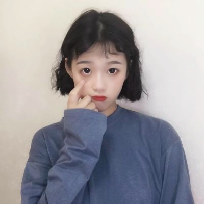 17张个性好看的短发女生高清头像合集
