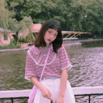 30张氛围感短发女生头像合集