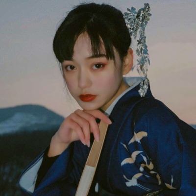 成熟气质女生优雅头像合集 29张风韵感拉满的女生头像