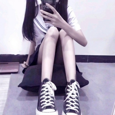 女生下半身部位头像 28张高清好看的图集