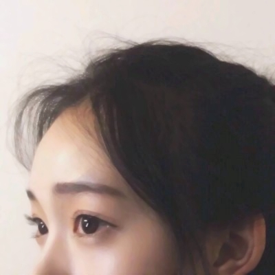 24张高清伤感女生真人头像 当下流行的氛围感头像合集