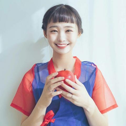 24张高清可爱真人女生头像 可以直接下载用啦