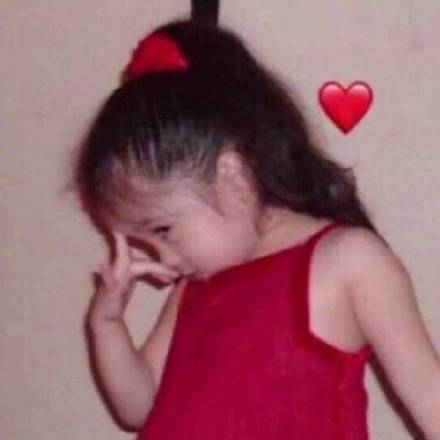 欧阳娜娜童年可爱表情包合集