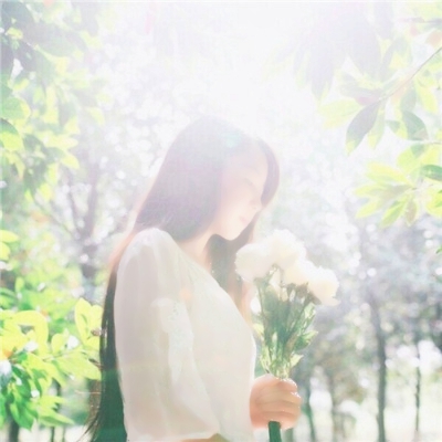 14张高清好看的女生意境微信头像合集