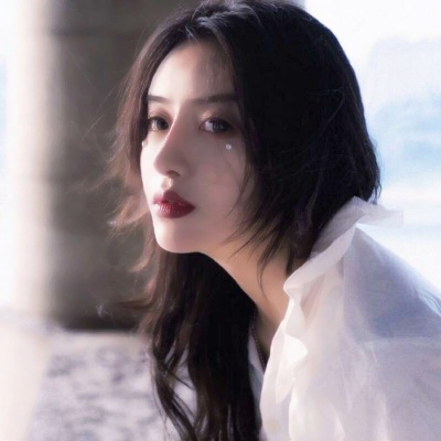 成熟气质女生优雅头像合集 29张风韵感拉满的女生头像