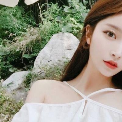 12张清新感女生头像 漂亮小姐姐的小清新氛围感头像合集