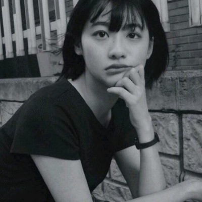 14张高清欧美风女生头像合集 氛围感拉满的欧美范女头