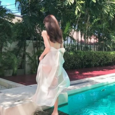 12张高清小清新背影女头 氛围感拉满的女生头像合集