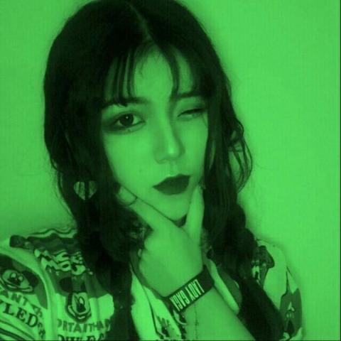 女生绿色潮头像合集！20张高清又酷的头像安排上了