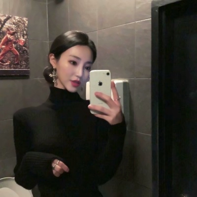 32张又飒又美！性感又霸气的高冷女生头像