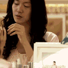 刷爆聊天框的《回家的诱惑》表情包来了