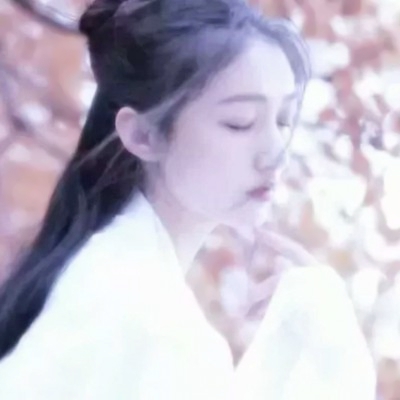 20张高清唯美女生古装真人QQ头像合集