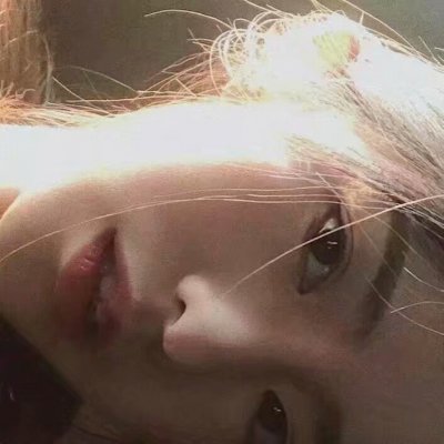 25张高清好看的近脸女生头像合集