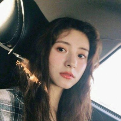 28张氛围感拉满！气质独特的高清女生头像合集