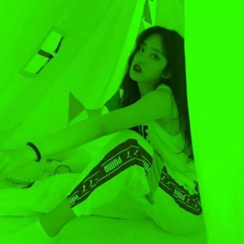 女生绿色潮头像合集！20张高清又酷的头像安排上了