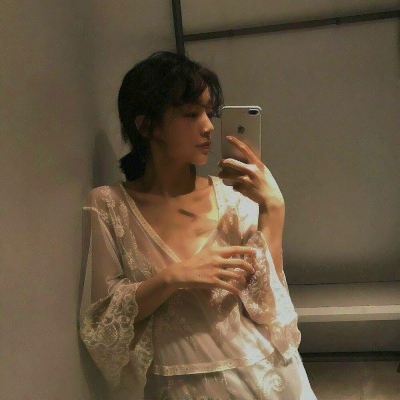 15张高清霸气社会女生网图头像 好看的女生头像合集