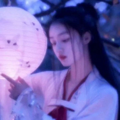 20张高清唯美女生古装真人QQ头像合集