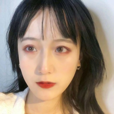 36张高清真实感女生个性时尚头像合集