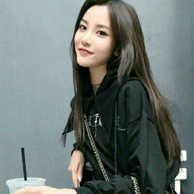 28张可爱QQ闺蜜头像 高清双人配对款直接存