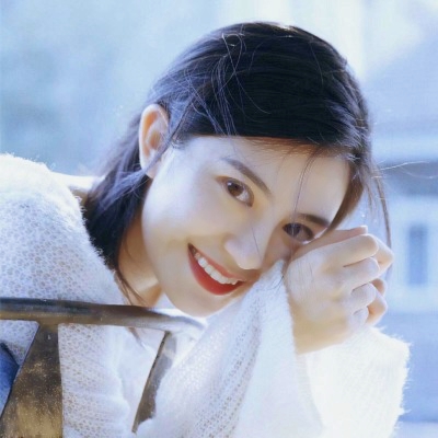 35张高清清纯美女头像合集 清新感拉满的女生头像精选