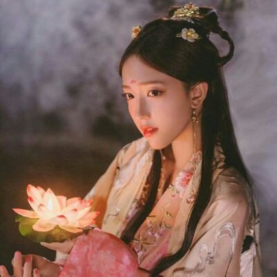 25张高清古风真人女头 小清新中国风女生头像