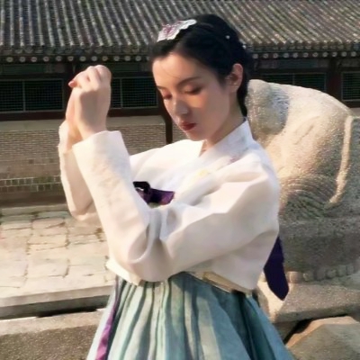 古风女生头像合集32张 氛围感拉满的倾世温柔头像