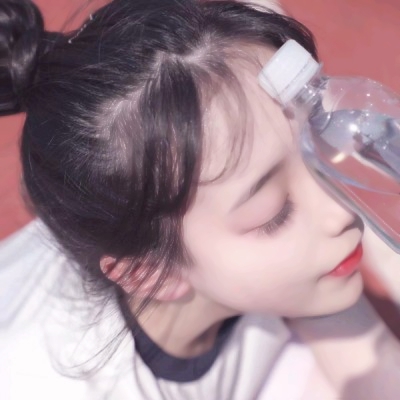 30张ins风个性女生头像 高清时尚又有魅力