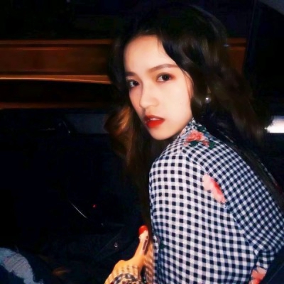 气质个性潮流魅力女头像 33张高清时尚女生微信头像合集