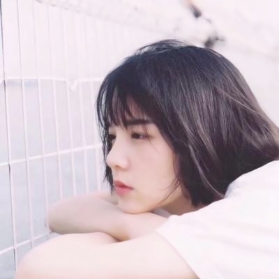 女生侧脸头像合集 36张高清气质款头像分享