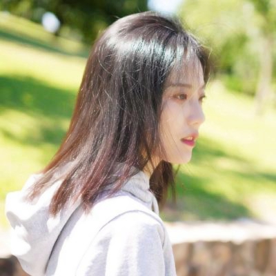 21张清新脱俗女生头像合集 简单干净又好看的网红款头像