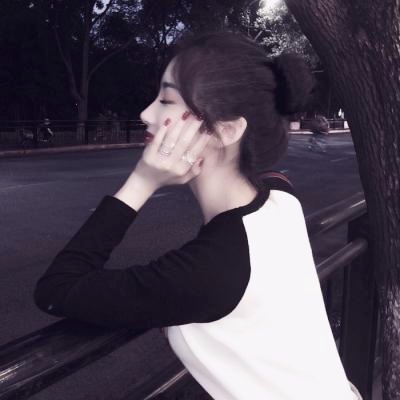 19张高清好看的女生侧面唯美QQ头像合集