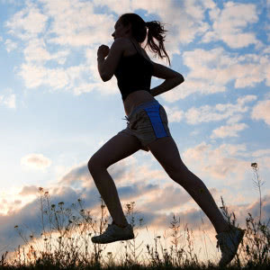 19张高清唯美女生奔跑励志头像 适合当头像用