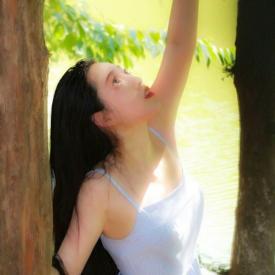 34张高清真人少女唯美意境头像合集