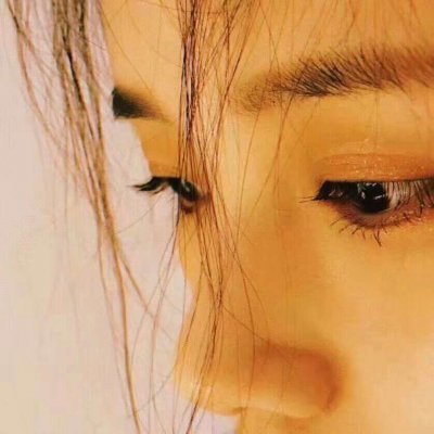 25张高清好看的近脸女生头像合集