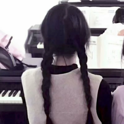 21张高清潮流女生头像 时尚好看的女生头像合集