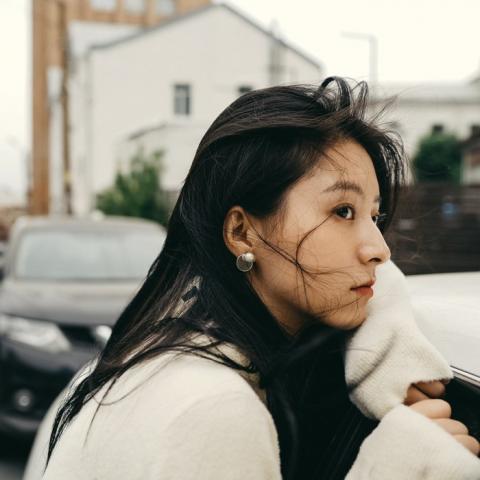 24张高清伤感女生头像 氛围感拉满的QQ唯美头像合集