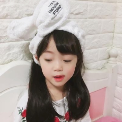 12张搞怪可爱萌娃女生QQ头像 高清氛围感拉满