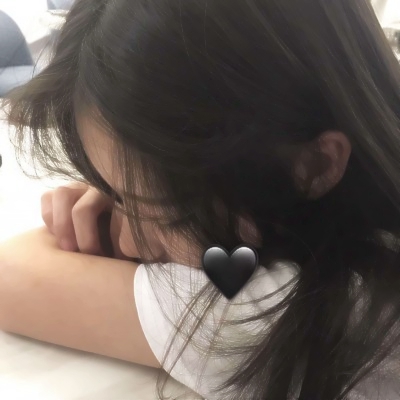 36张高清个性丧女真人头像 适合女生用的氛围感头像合集