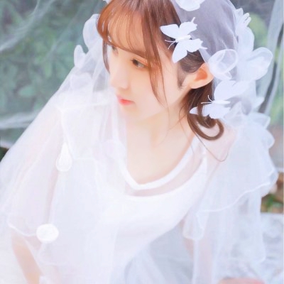 18张高清唯美白色婚纱女生微信头像合集