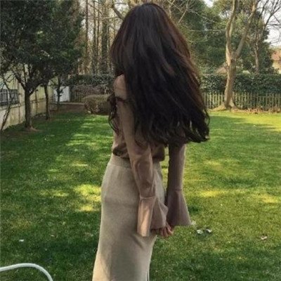 女生长发背影唯美头像合集！12张高清氛围感图直接抱走