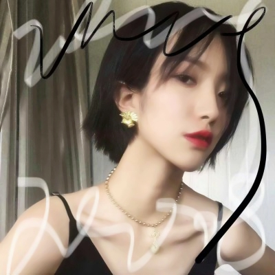 36张潮流女生时尚微信头像 高清又有范