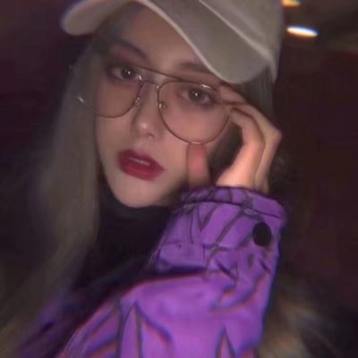 8张超拽霸气社会风女生QQ头像 高清质感拉满