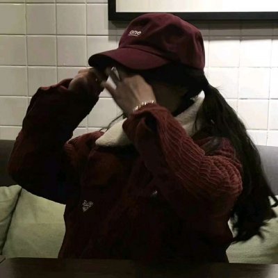 帽子控集合！30张高清时尚戴帽女生头像精选